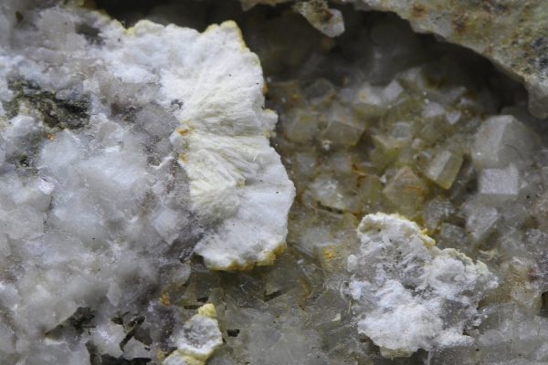 Witherite - Image 6