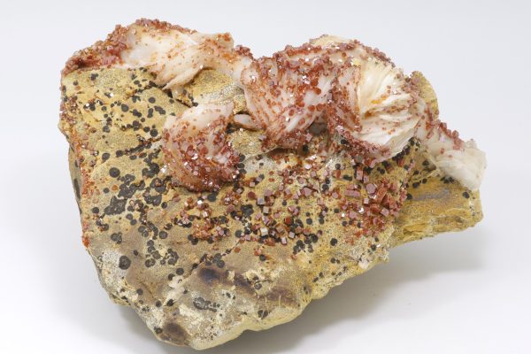 Baryte, vanadinite - Image 3