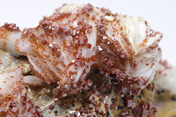 Baryte, vanadinite - Image 9
