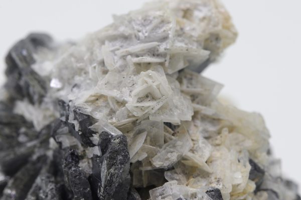 Stibnite, baryte - Image 14