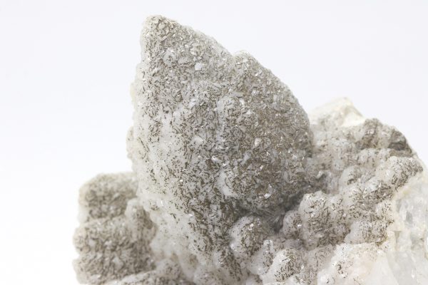 Quartz, dolomite - Image 6