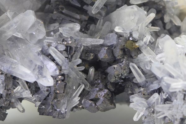 Fibrous galena, rock crystal - Image 7