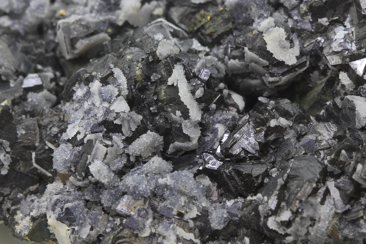 Sphalerite - Image 7
