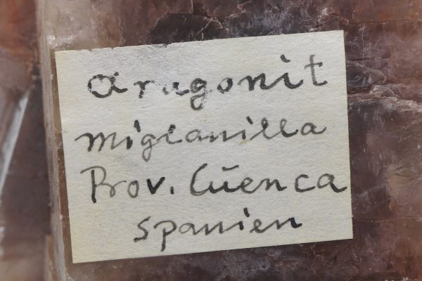 Aragonite - Image 7