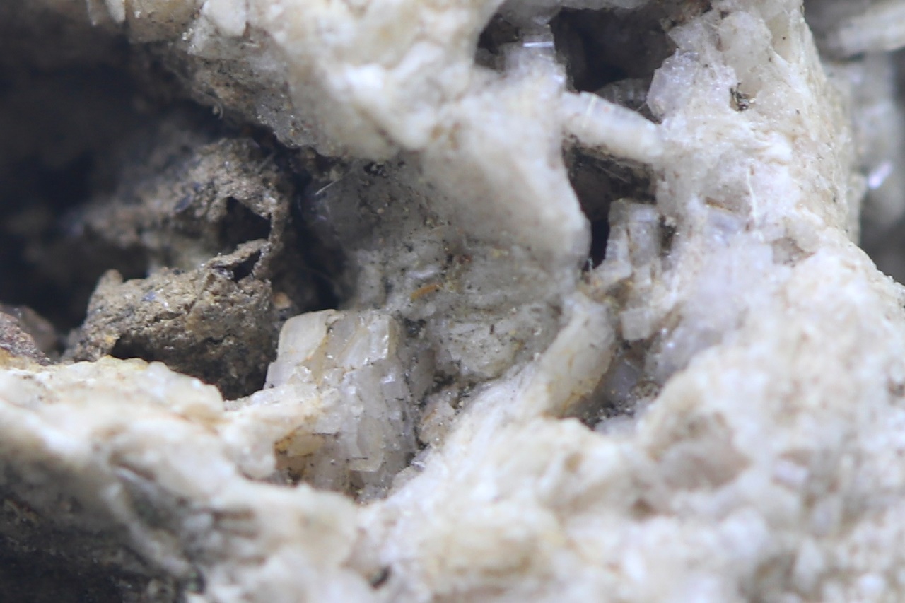 Apatite - Image 7