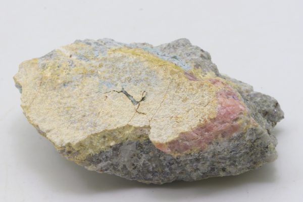 Carpholite, rhodochrosite