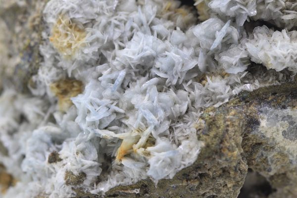 Baryte, pyrite - Image 7