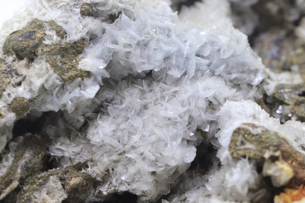Baryte, pyrite - Image 10