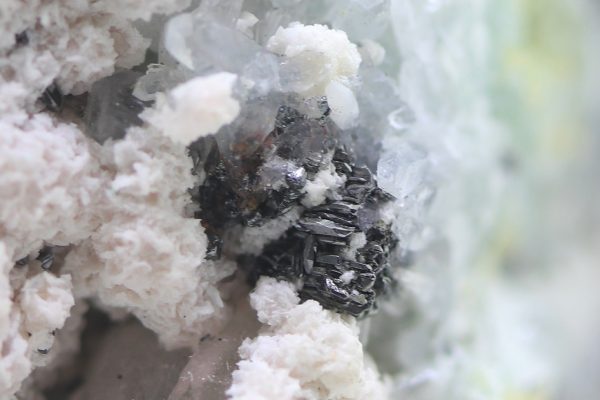 Seligmannite, rhodochrosite - Image 12