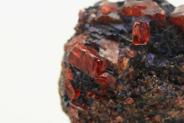 Rhodonite - Image 7