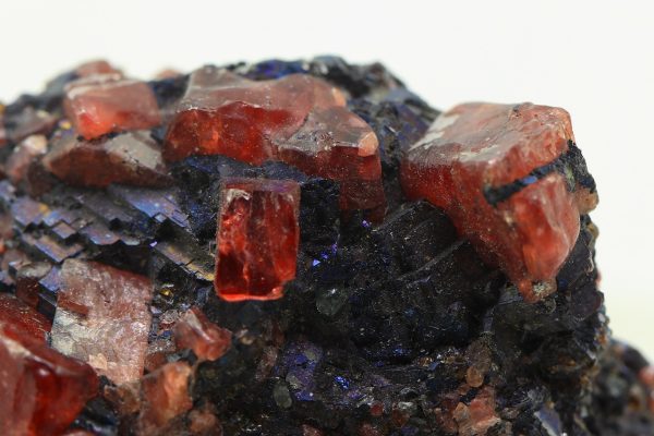 Rhodonite - Image 8