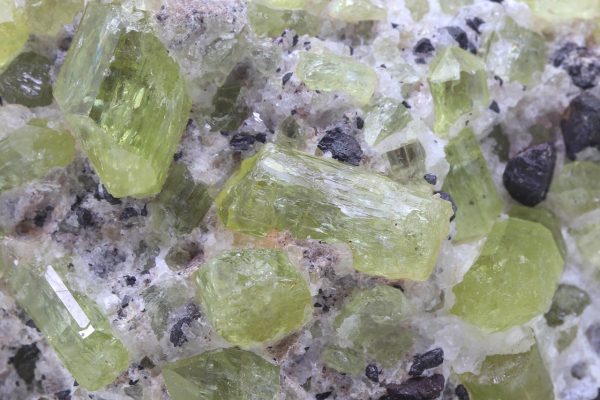 Apatite - Image 8