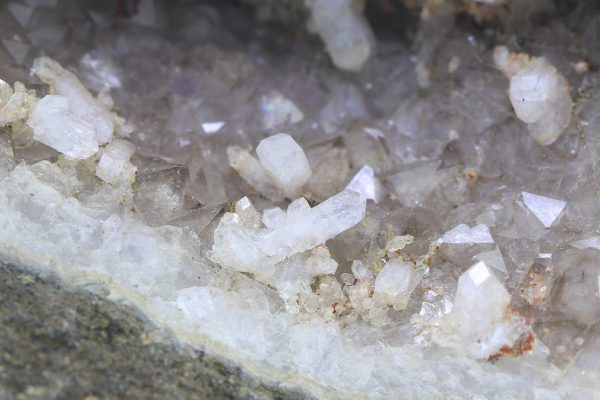 Harmotome, quartz - Image 7