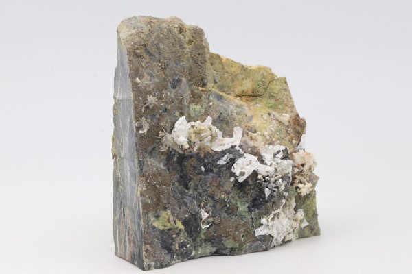Haidingerite, brassite, pharmacolite - Image 2