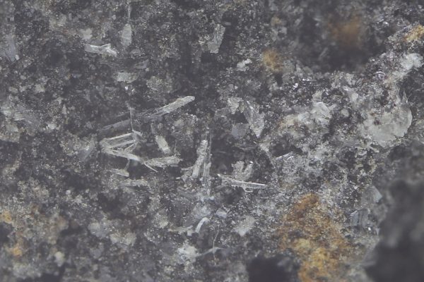 Arsenolite, claudetite