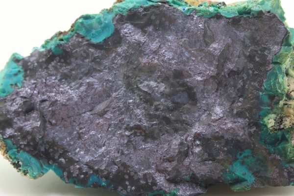 Domeykite, cuprite - Image 6