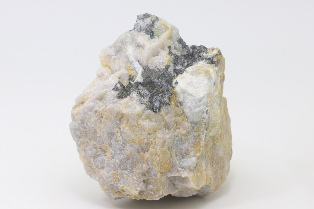 Stannite, montebrasite