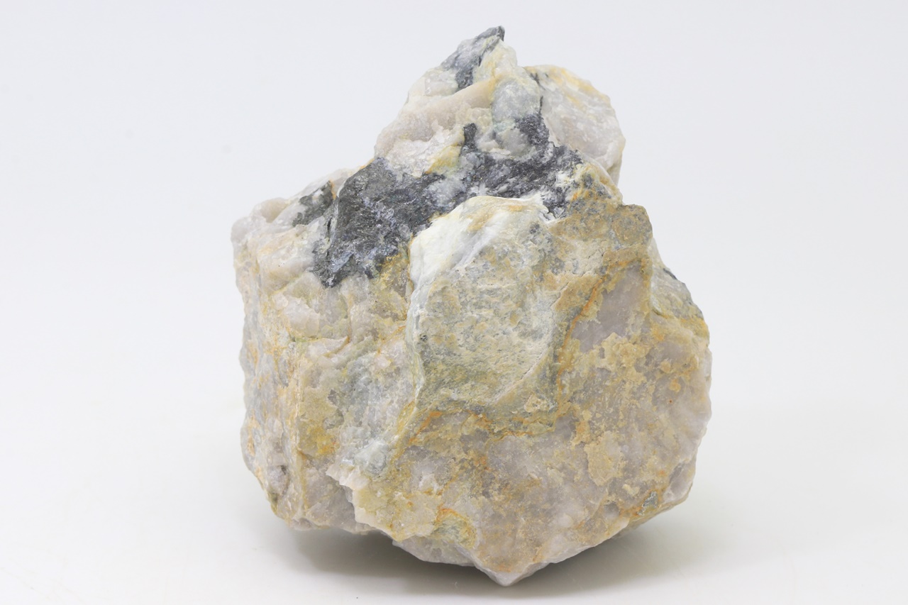 Stannite, montebrasite - Image 2