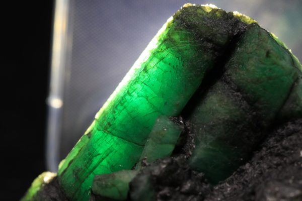 Emerald - Image 13