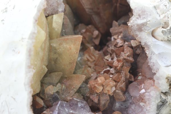 Amethyst, calcite - Image 6