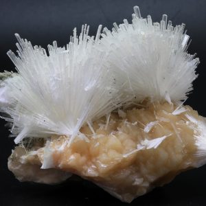 Scolecite, stilbite