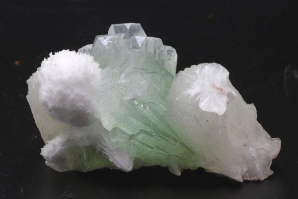 Apophyllite, stilbite, mesolite - Image 6