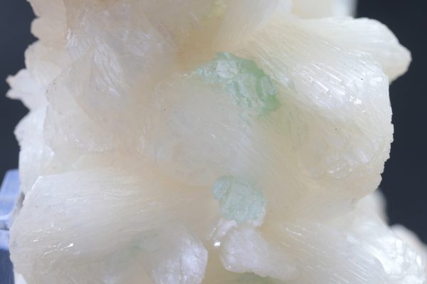 Apophyllite, stilbite - Image 12