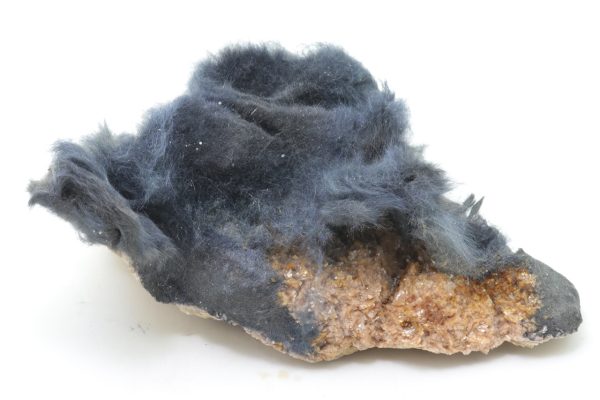 Boulangerite, dolomite