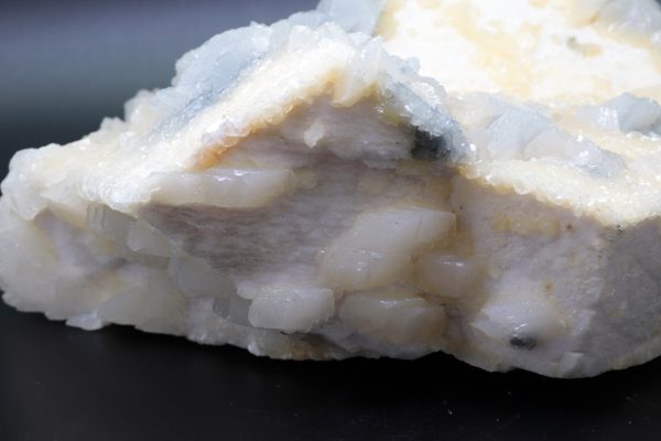 Calcite, dolomite - Image 16