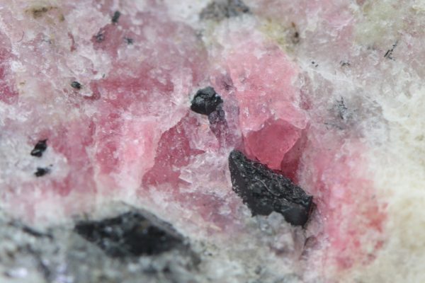 Tugtupite - Image 5