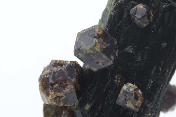 Epidote, grossular - Image 7
