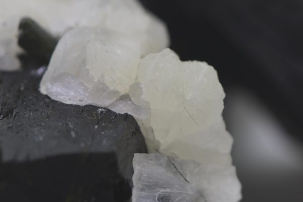 Stellerite, epidote - Image 9