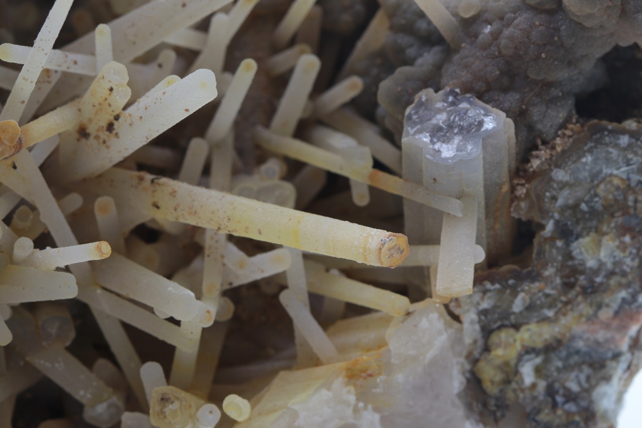 Chalcedony - Image 14