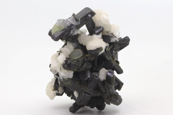 Stellerite, epidote, prehnite - Image 4