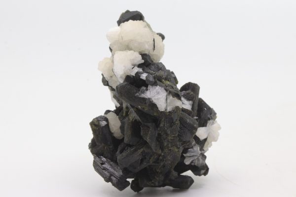 Stellerite, epidote, prehnite - Image 6