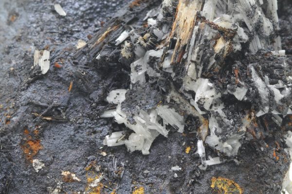 Cerussite - Image 7