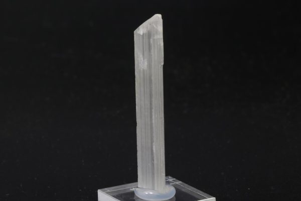 Hambergite - Image 2