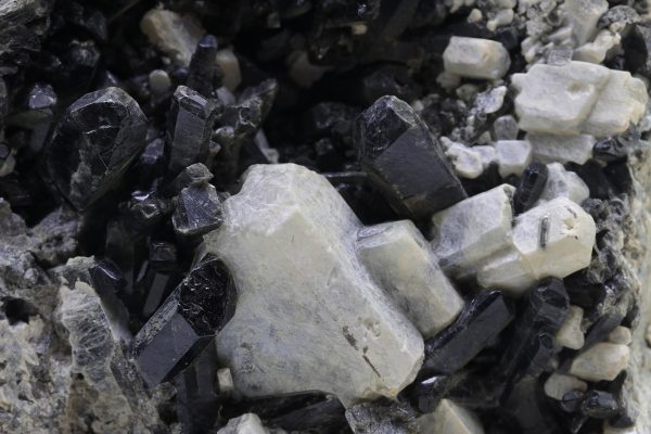 Meionite - Image 6