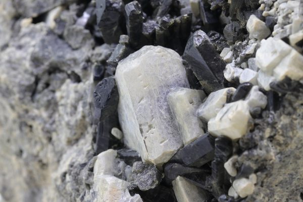 Meionite - Image 7