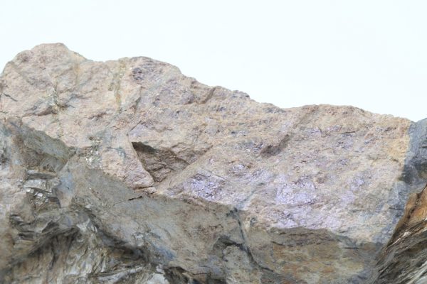 Triplite, muscovite - Image 8