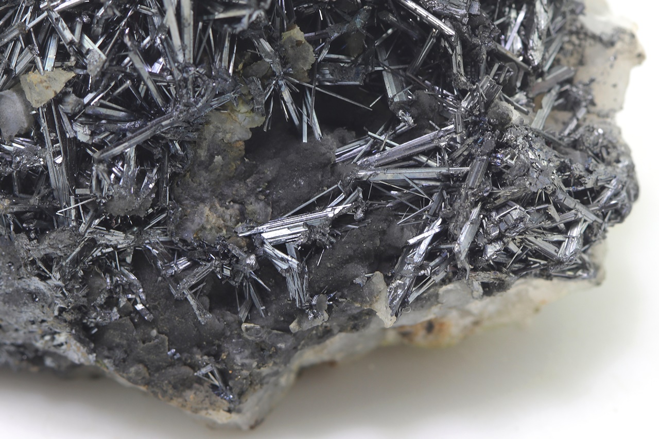 Stibnite - Image 7