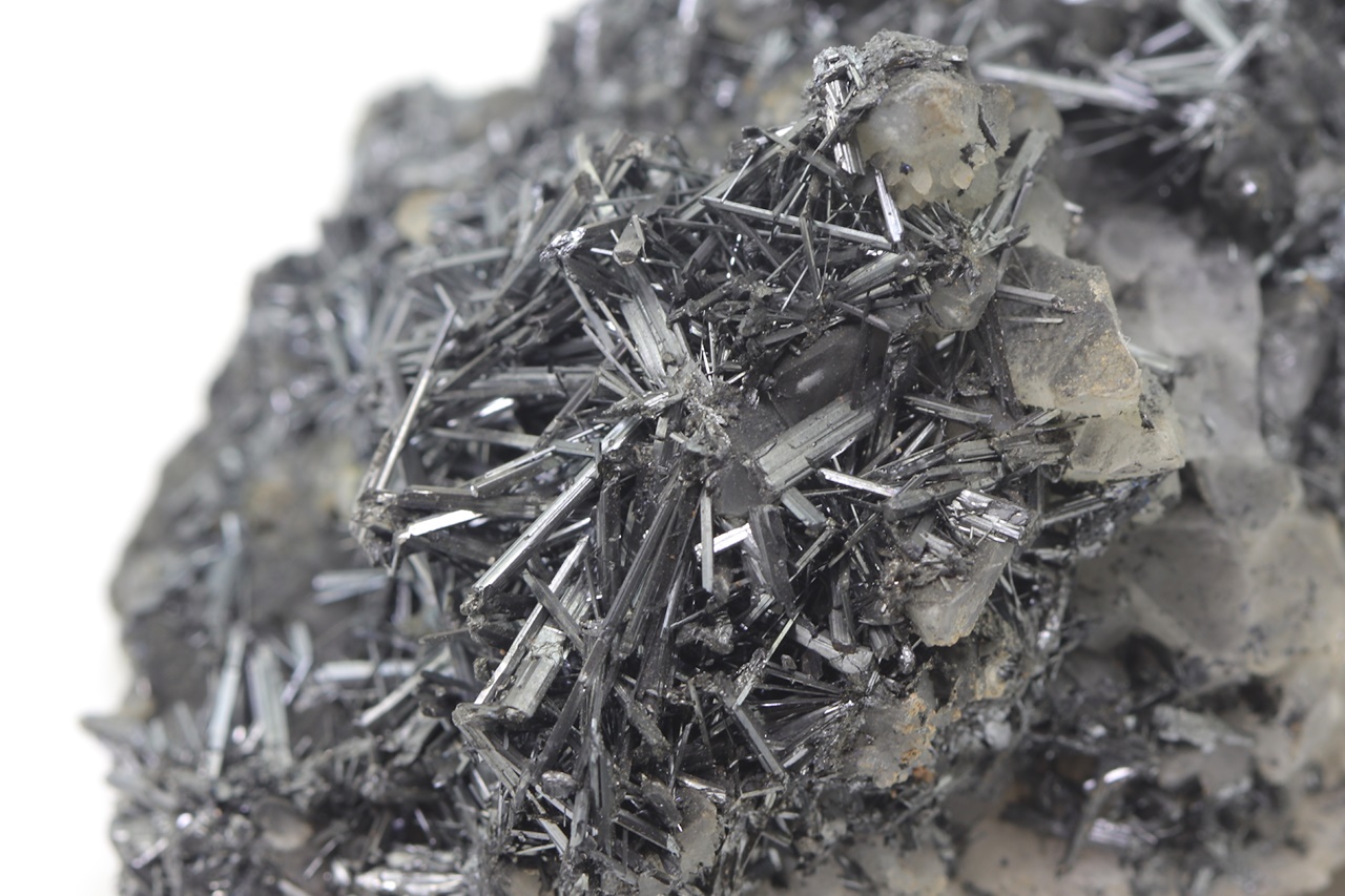 Stibnite - Image 11