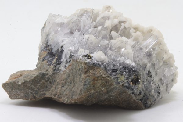 Rock crystal, dolomite - Image 2