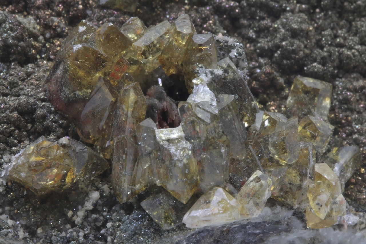Baryte, pyrite - Image 3