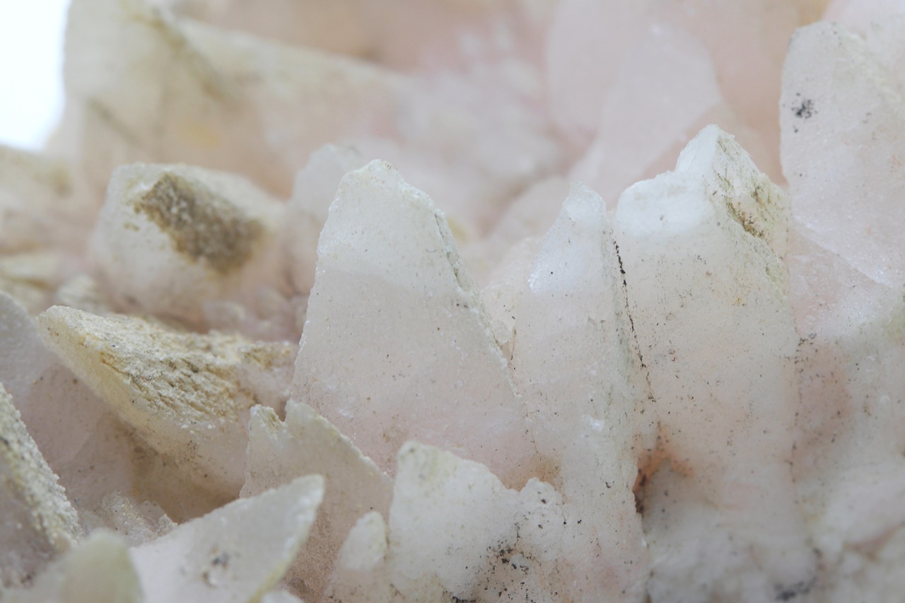 Manganoan Calcite - Image 6