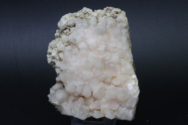 Manganocalcite, dolomite