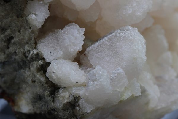 Manganocalcite, dolomite - Image 7