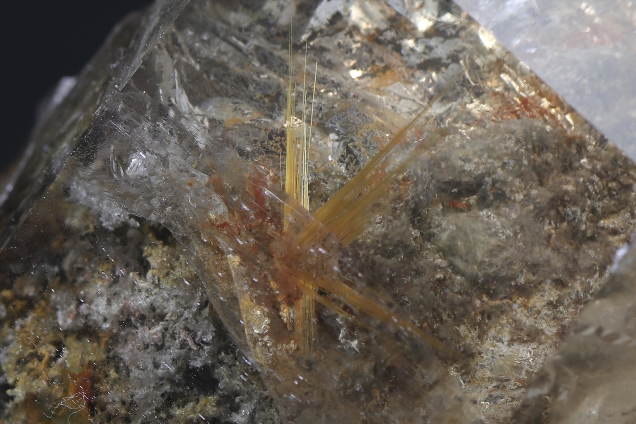 Limonite, Sagenite - Image 3