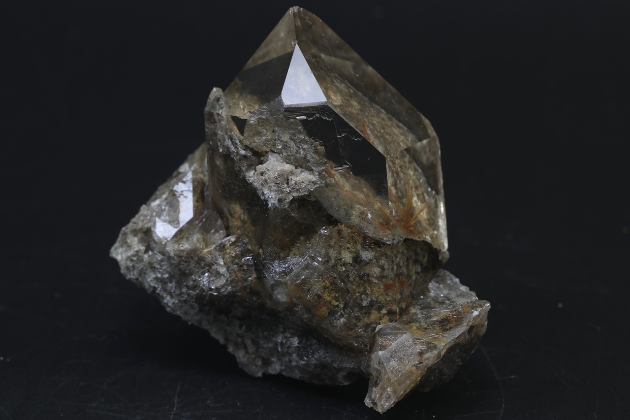 Limonite, Sagenite - Image 6