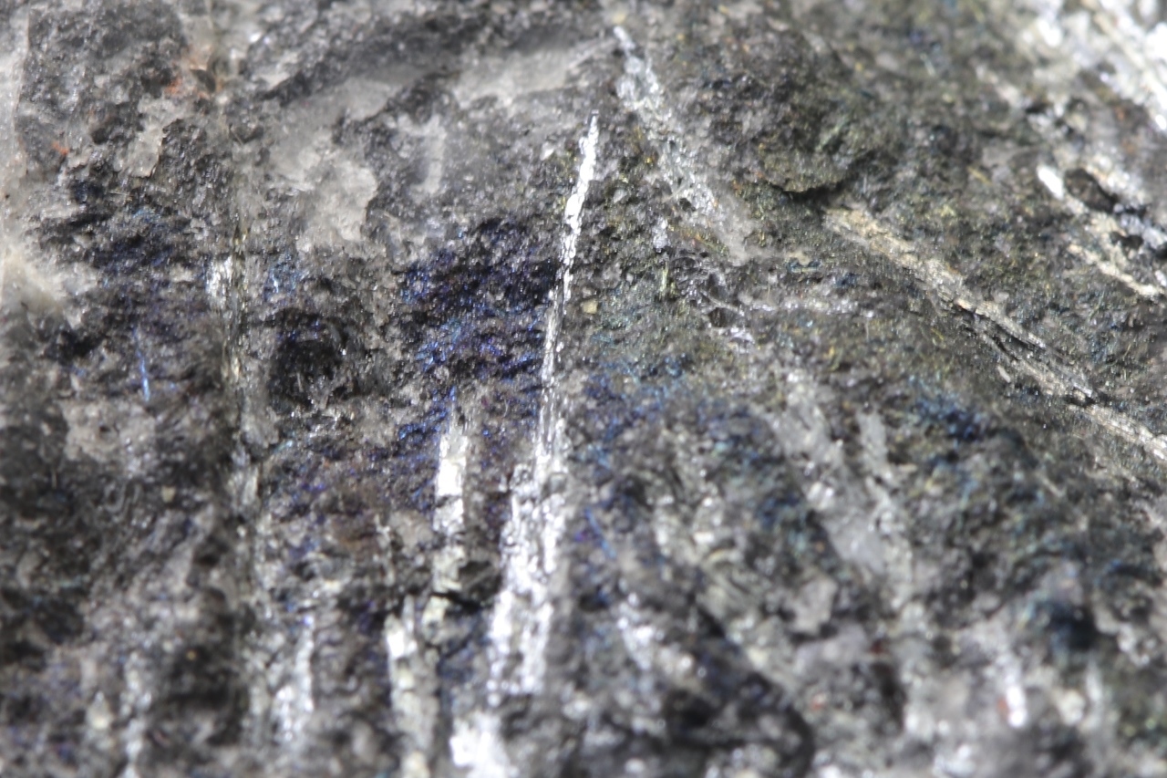 Stibnite, berthierite - Image 6